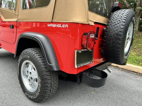 Used 1995 Jeep Wrangler Rio Grande AWD/4WD image 89