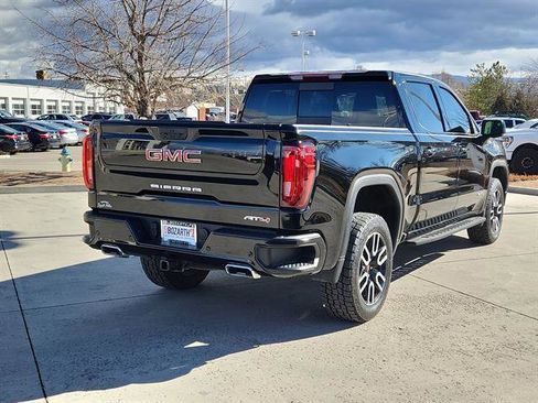 Used 2022 GMC Sierra 1500 AT4 image 3