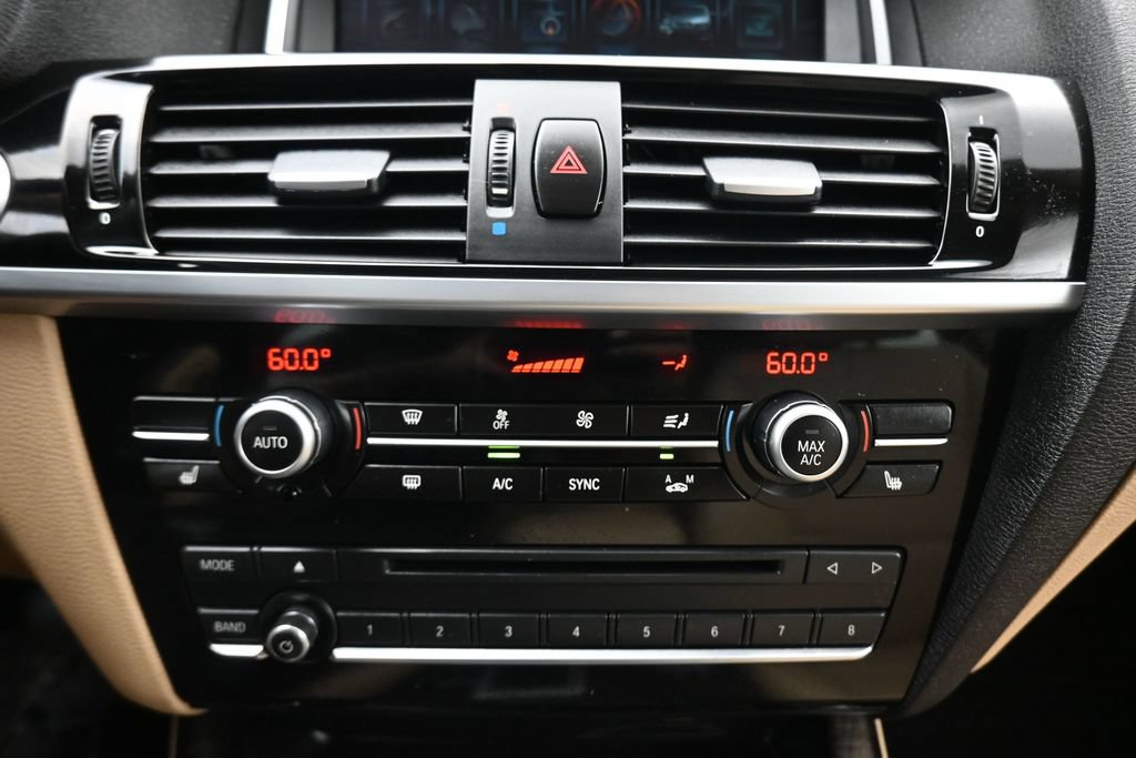 Used 2017 BMW X3 sDrive28i RWD image 19