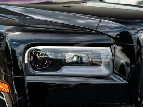 Used 2022 Rolls-Royce Cullinan Black Badge AWD/4WD image 10