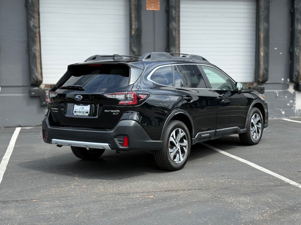 Used 2020 Subaru Outback Limited XT AWD/4WD image 3