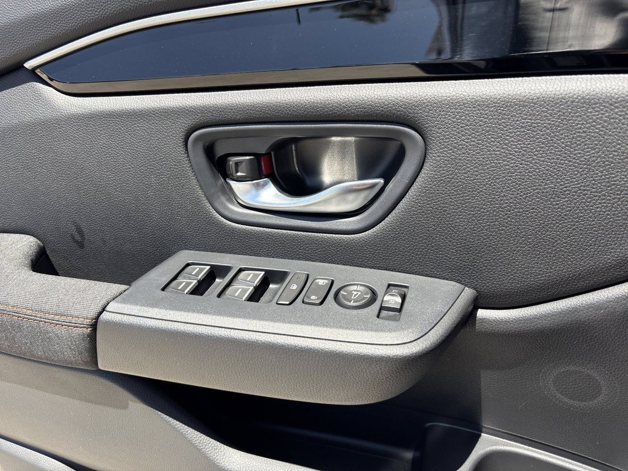 New 2026 Honda Pilot Sport image 17