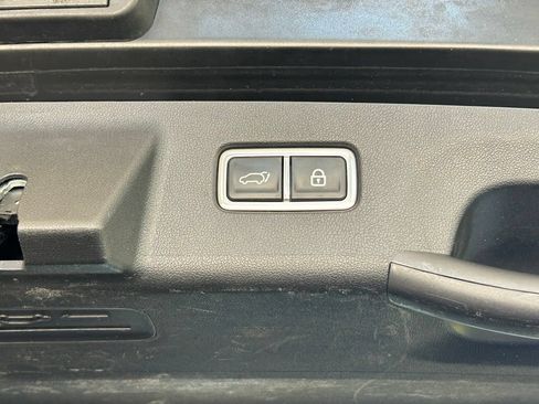 Used 2022 Kia Sorento EX FWD image 31