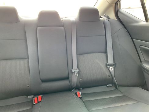 Used 2025 Nissan Altima 2.5 SV image 38