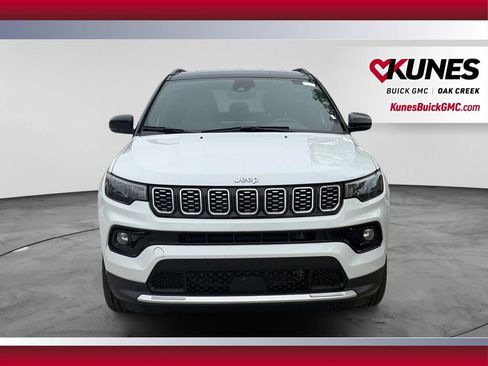 Used 2025 Jeep Compass Limited AWD/4WD image 3