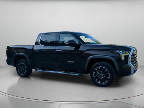 Used 2023 Toyota Tundra Limited AWD/4WD image 35