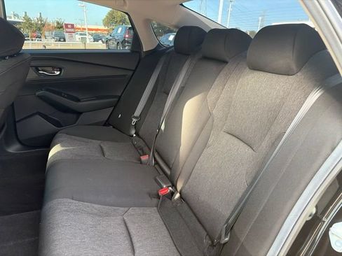 Used 2025 Honda Accord SE image 8