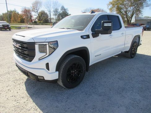 New 2026 GMC Sierra 1500 Elevation image 10