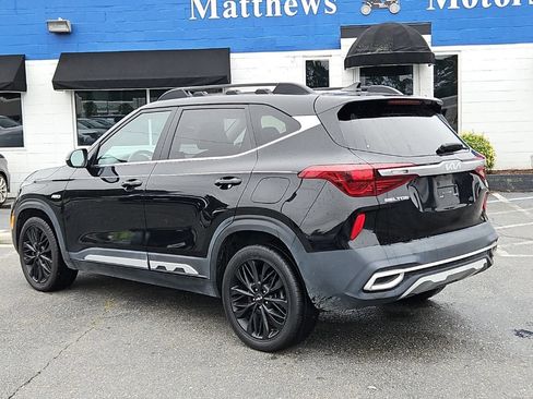 Used 2022 Kia Seltos Nightfall Edition AWD/4WD image 5