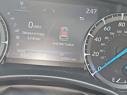 Used 2021 Toyota Highlander XLE image 16