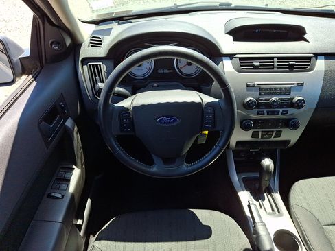 Used 2008 Ford Focus SE FWD image 13