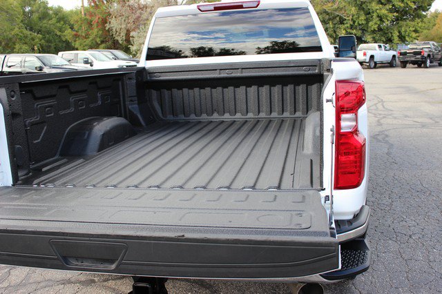 Used 2024 Chevrolet Silverado 2500 LT w/ Convenience Package AWD/4WD image 15