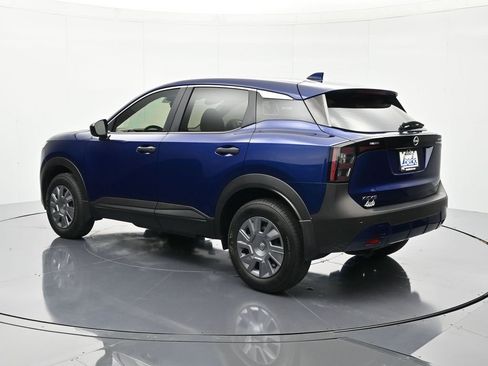 Certified 2025 Nissan Kicks S image 8