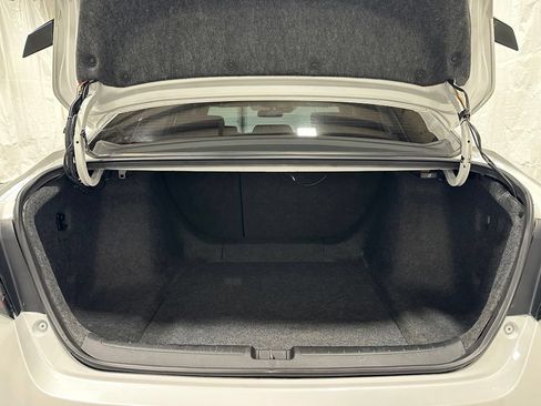Used 2018 Honda Accord Sport image 44