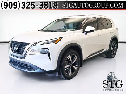 Used 2023 Nissan Rogue SL w/ SL Premium Package