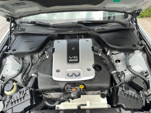 Used 2011 INFINITI G37 x Coupe w/ Premium Pkg AWD/4WD image 29