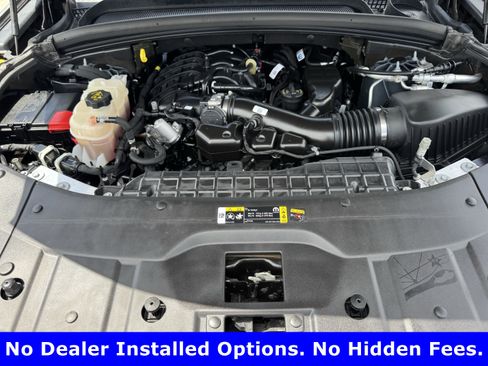 Used 2025 Jeep Grand Cherokee Altitude AWD/4WD image 27