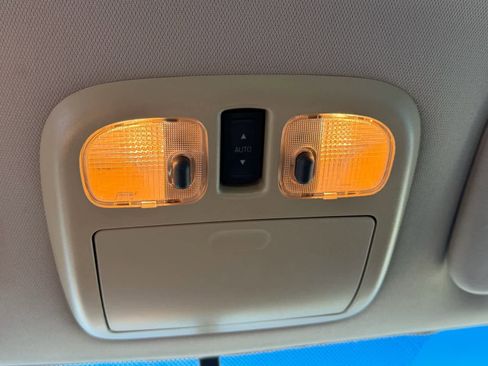 Used 2011 Ford Fusion SE w/ 202A Rapid Spec Order Code image 19