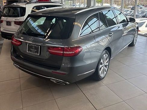 Certified 2019 Mercedes-Benz E 450 4MATIC Wagon image 5