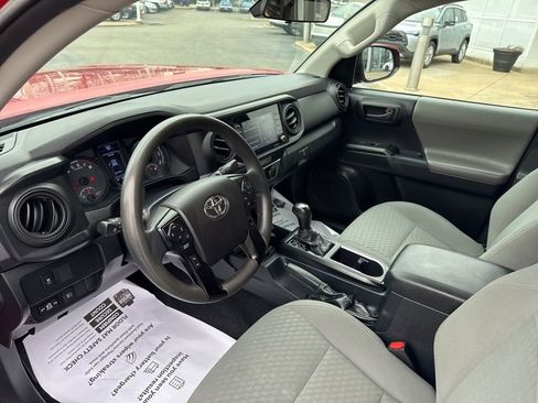 Certified 2021 Toyota Tacoma SR image 16