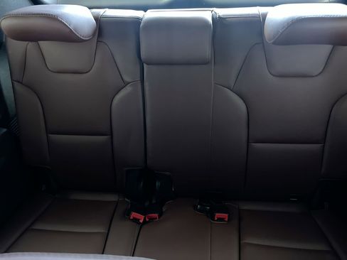 Used 2023 Kia Telluride EX FWD image 27