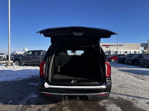 Used 2021 GMC Yukon SLT image 22