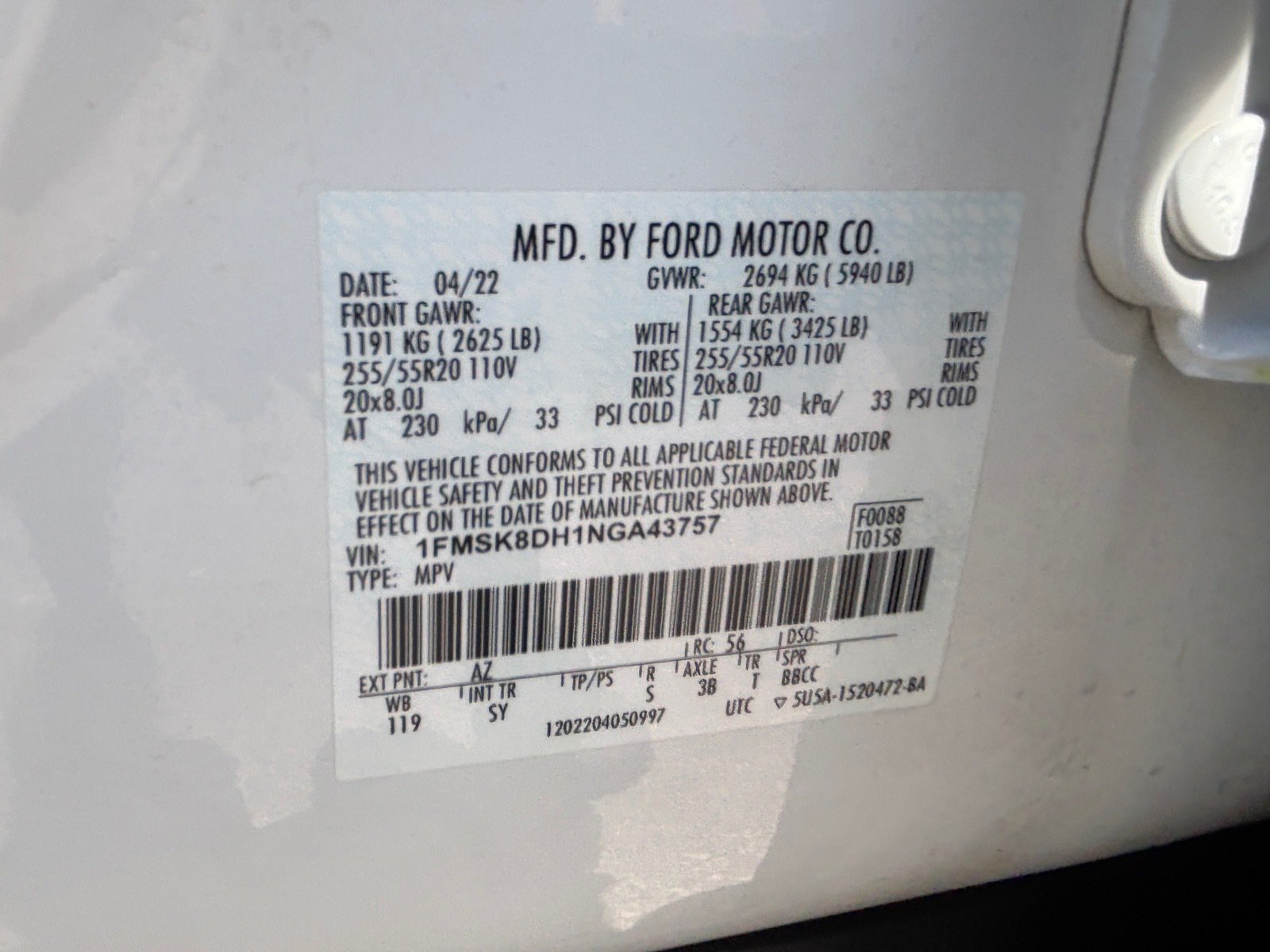 Used 2022 Ford Explorer XLT w/ Equipment Group 202A AWD/4WD image 33