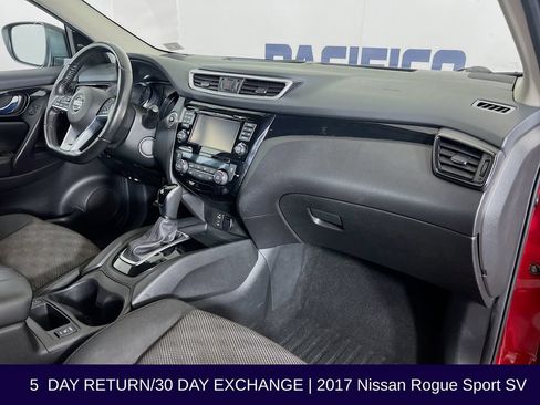 Used 2017 Nissan Rogue Sport SV w/ SV Premium Package AWD/4WD image 32