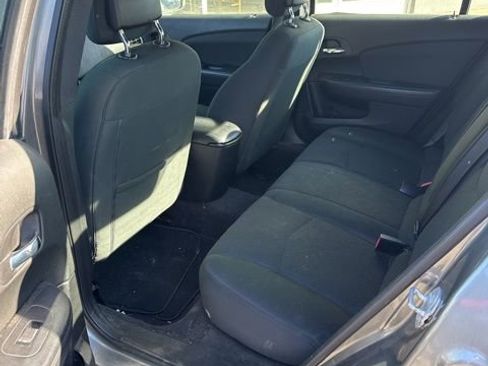 Used 2012 Chrysler 200 Touring image 17