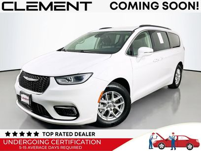 Used 2022 Chrysler Pacifica Touring-L