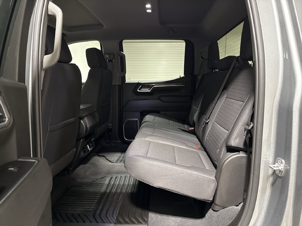 New 2026 Chevrolet Silverado 1500 RST w/ Z71 Off-Road Package AWD/4WD image 22