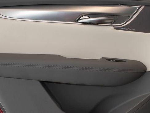 Used 2023 Cadillac XT5 Premium Luxury w/ LPO, Floor Liner Package AWD/4WD image 18
