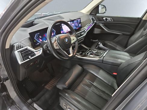 Used 2023 BMW X7 xDrive40i AWD/4WD image 6