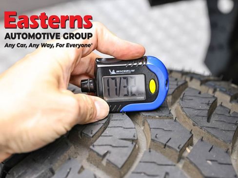Used 2020 Jeep Wrangler Sport AWD/4WD image 24