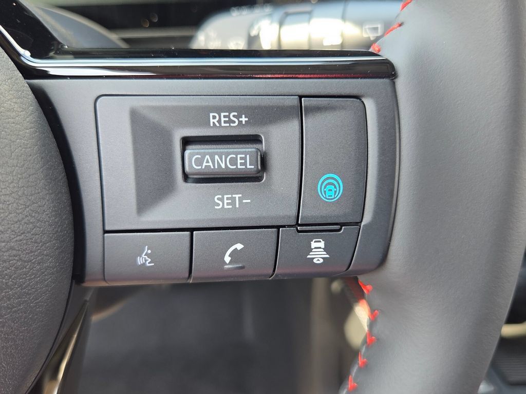 New 2027 Nissan Kicks SR w/ SR Premium Package FWD image 23