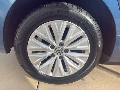 Used 2019 Volkswagen Jetta S image 18