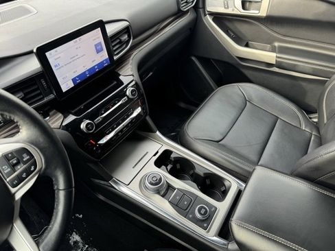 Certified 2023 Ford Explorer Limited w/ Equipment Group 301A image 13