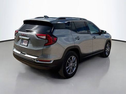 Used 2023 GMC Terrain SLT w/ Infotainment Package II FWD image 7