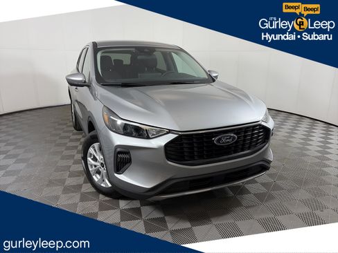 Used 2023 Ford Escape Active w/ Tech Pack #2 image 1