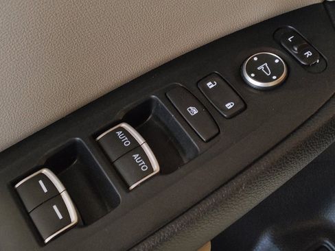 Used 2019 Honda Accord Touring image 27