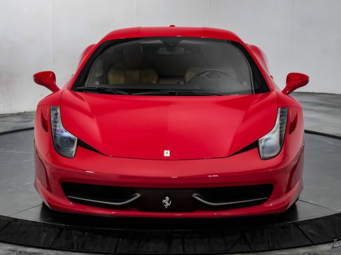 Used 2014 Ferrari 458 Italia Coupe RWD image 37