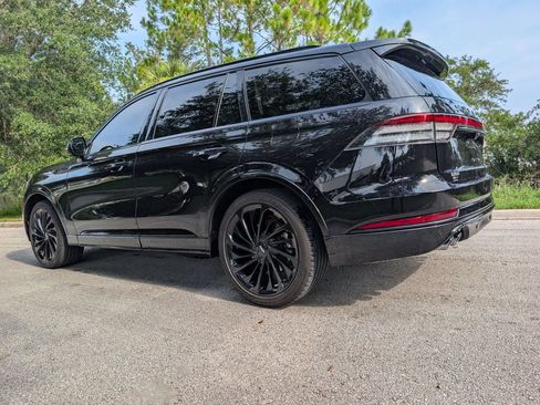 Used 2025 Lincoln Aviator Reserve w/ Jet Appearance Package RWD image 6