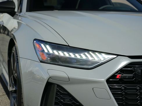 Used 2022 Audi RS 6 AWD/4WD image 6
