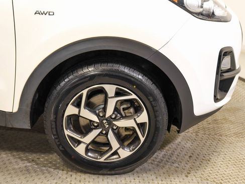 Used 2021 Kia Sportage LX image 13