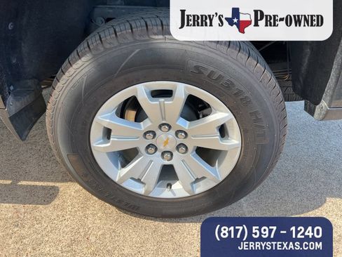 Used 2018 Chevrolet Colorado LT w/ LT Convenience Package RWD image 6
