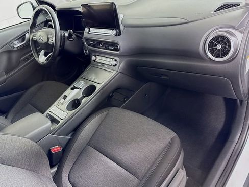 Certified 2023 Hyundai Kona SEL image 31