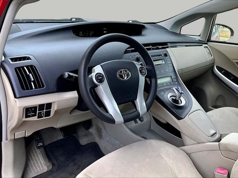 Used 2011 Toyota Prius Two FWD image 16