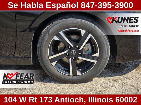 Used 2024 Nissan Sentra SV FWD image 11