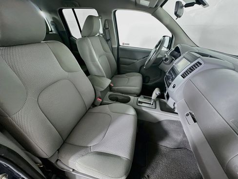 Used 2019 Nissan Frontier SV RWD image 28