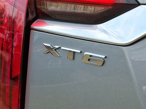 Used 2024 Cadillac XT6 Premium Luxury w/ Technology Package image 33